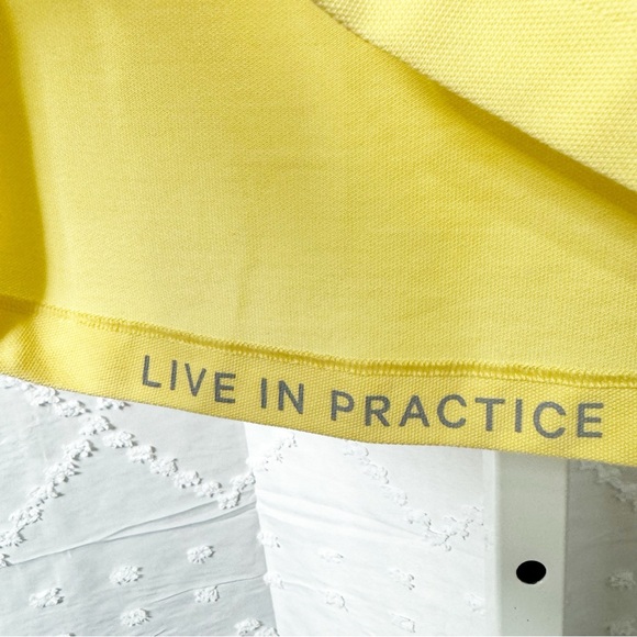 🥈 15.LULULEMON Men’s polo shirt yellow - Picture 3 of 8